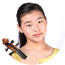 Hina-Khuong-Huu-clip